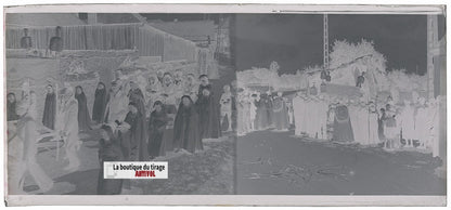 Procession, village France, plaque verre, photo ancienne, négatif N&B 6x13 cm