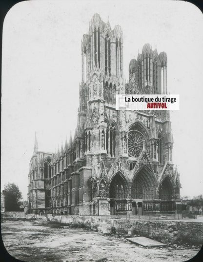 Reims après le bombardement, photo plaque verre, noir & blanc, positif 8,5x10 cm