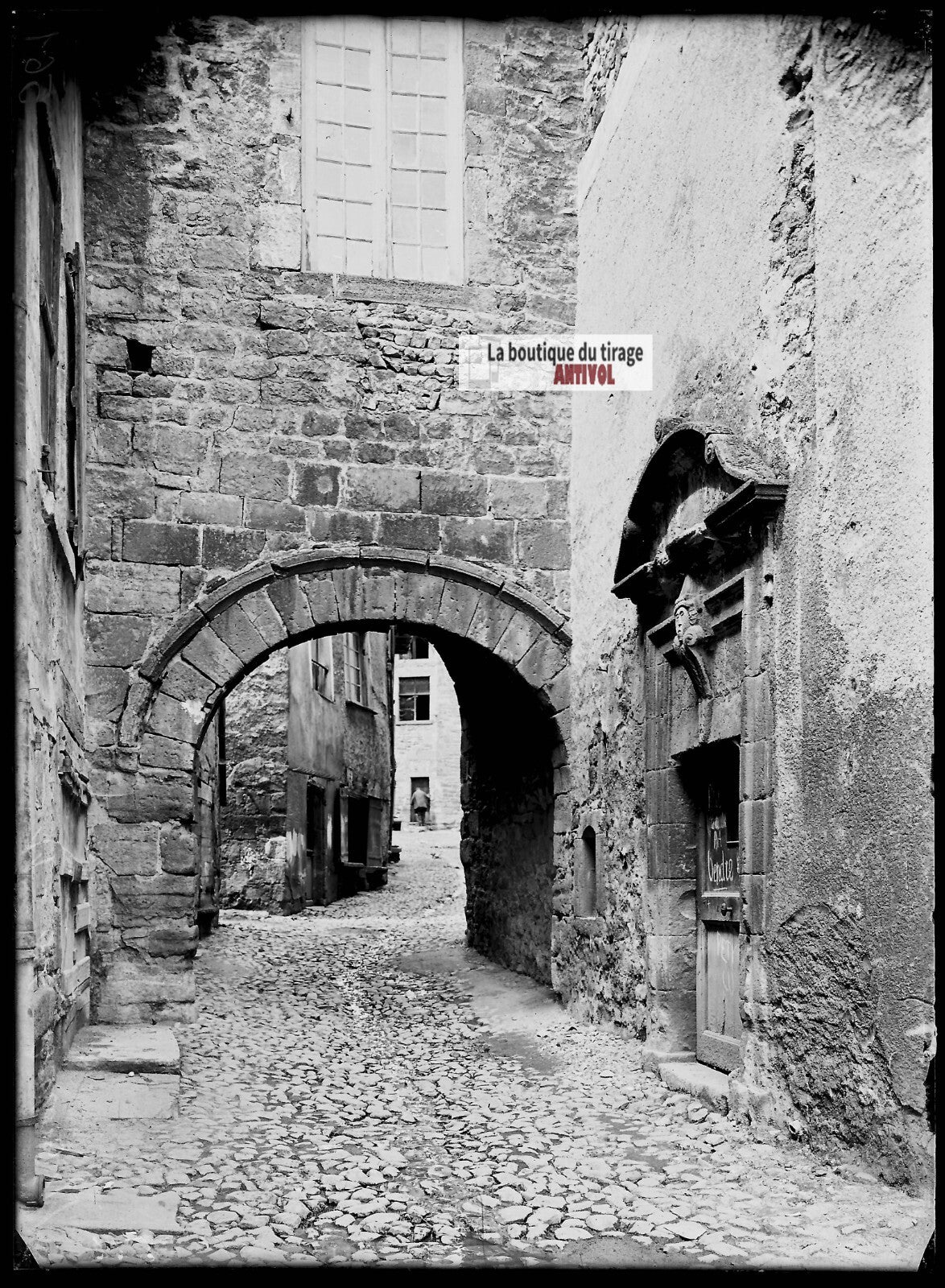 Plaque verre photo ancienne négatif noir et blanc 13x18 cm Billom ruelle rue
