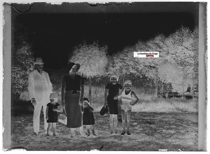 Famille, enfants, Plaque verre photo ancienne, négatif noir & blanc 6x9 cm