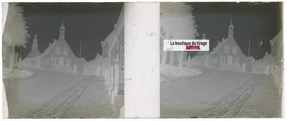 Village rue route, Plaque verre stéréo, négatif noir & blanc 4,5x10,7 cm