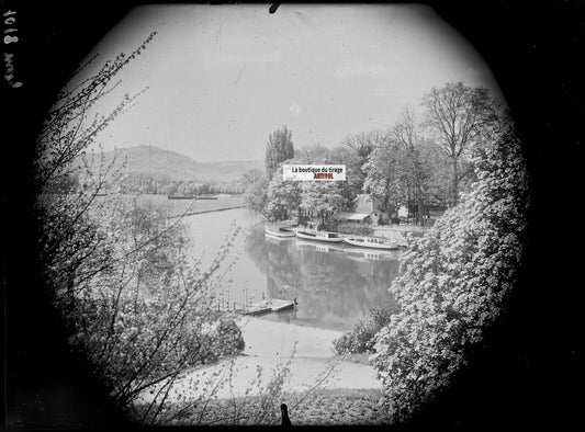 Plaque verre photo ancienne négatif noir et blanc 13x18 cm bateaux Metz eau