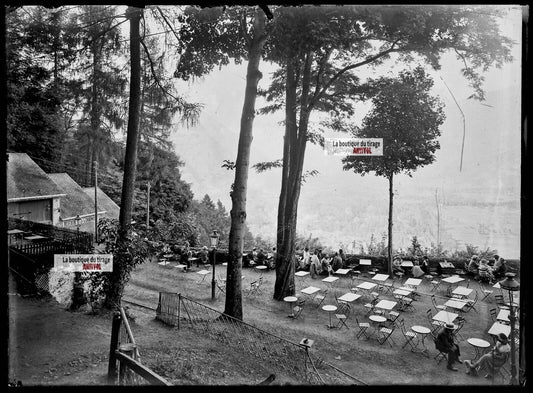 Plaque verre photo ancienne négatif noir et blanc 13x18 cm Luchon La Chaumière