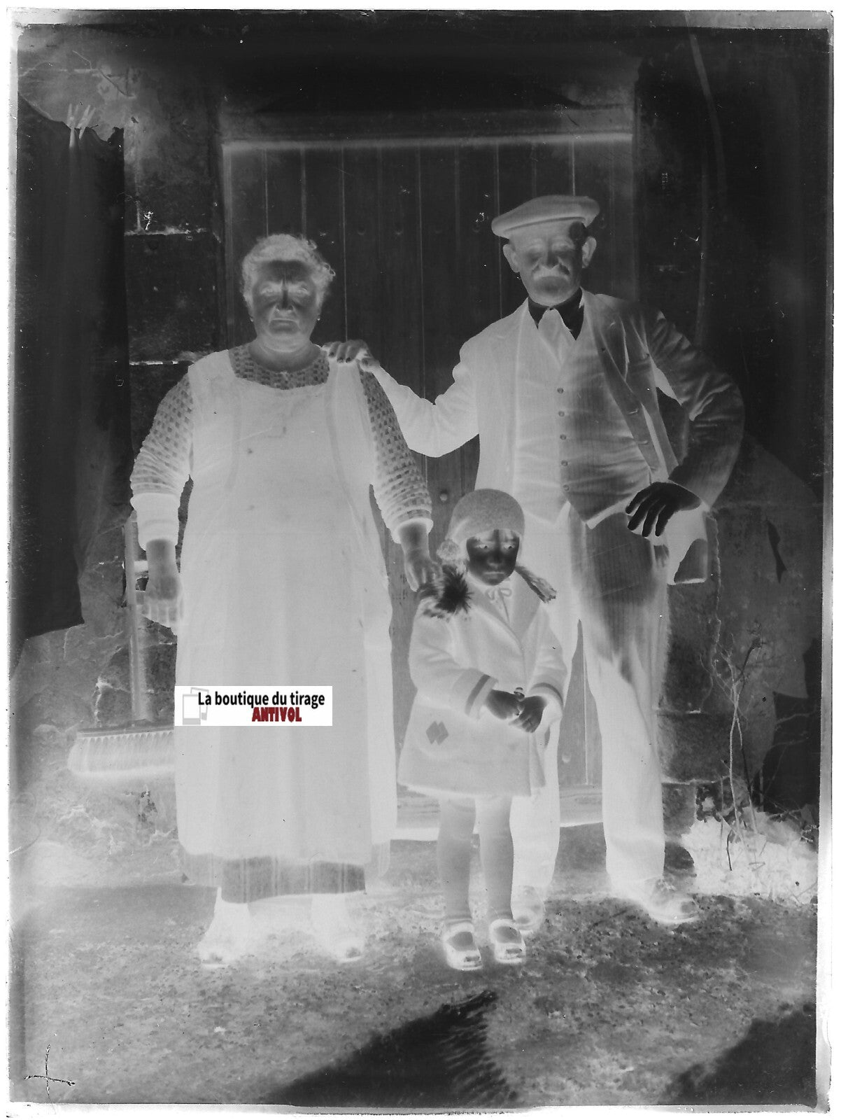 Enfant, campagne, Plaque verre photo ancienne, négatif noir & blanc 9x12 cm