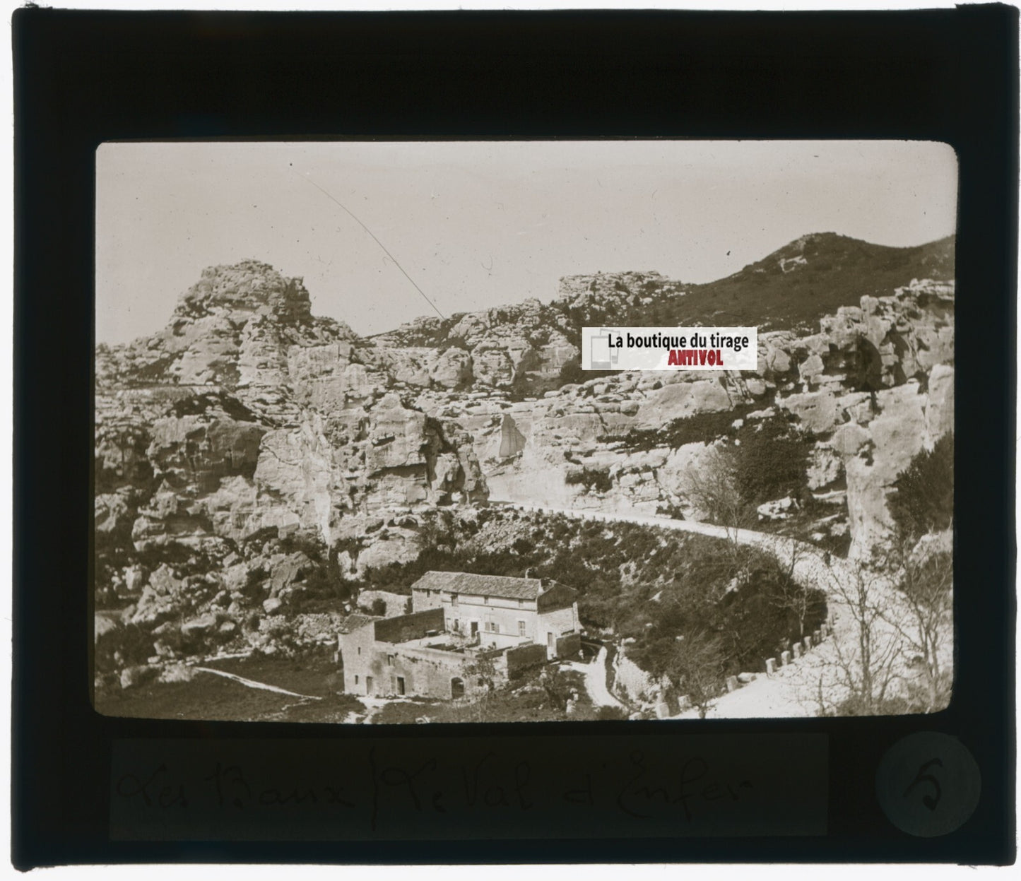 Les Baux, Le Val d’Enfer, photo plaque verre, noir & blanc, positif 8,5x10 cm