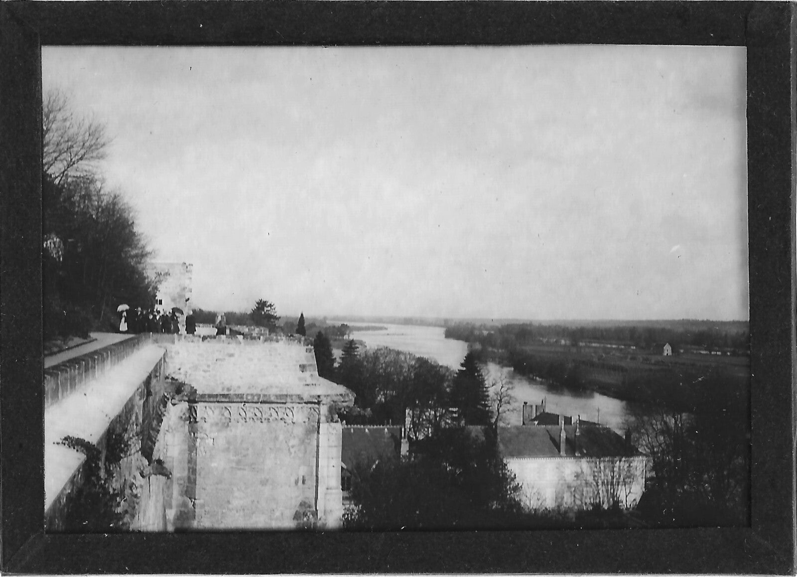 Plaque verre photo ancienne positif noir et blanc 6x9 cm château Amboise Loire 