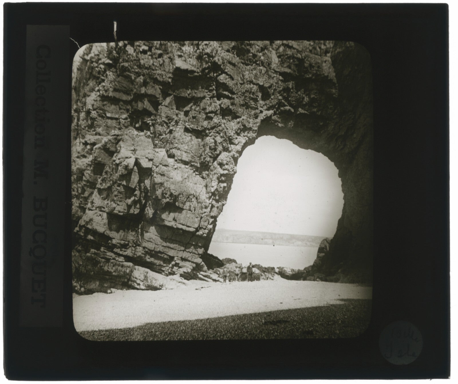 Entrée des grottes de Dinan, photo ancienne plaque de verre, positif 8,5x10 cm