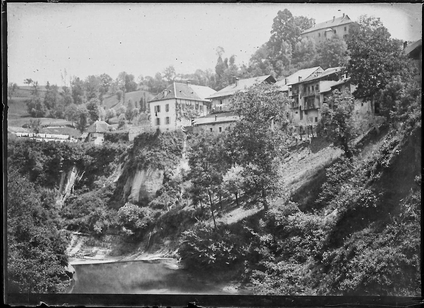 Plaque verre photo ancienne négatif 6x9 cm village ancien, glass plate France