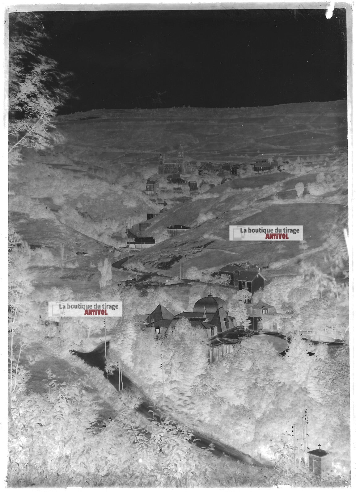 Plaque verre photo ancienne négatif noir et blanc 13x18 cm Saint-Nectaire Casino