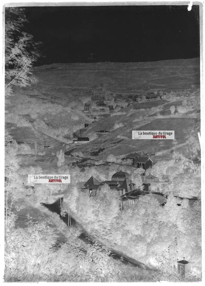 Plaque verre photo ancienne négatif noir et blanc 13x18 cm Saint-Nectaire Casino