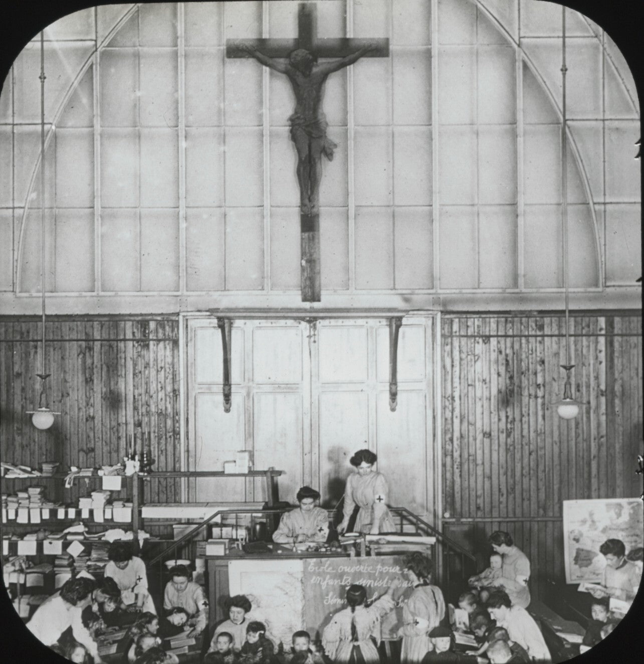La Croix Rouge, inondations Paris, photo plaque verre, positif 8,5x10 cm
