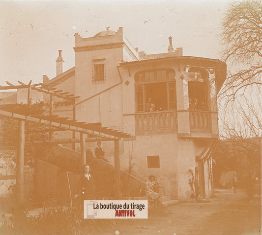 Villa, personnages, Algérie, plaque verre photo ancienne stéréo 6x13 cm