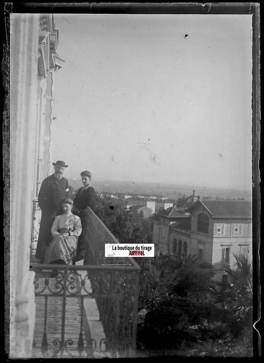 Personnages, Plaque verre photo ancienne, négatif noir & blanc 6x9 cm France - La Boutique Du Tirage 