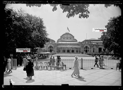 Plaque verre photo ancienne négatif noir et blanc 13x18 cm casino de Vichy