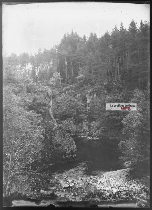 Plaque verre photo ancienne négatif noir et blanc 13x18 cm Vagney rivière France