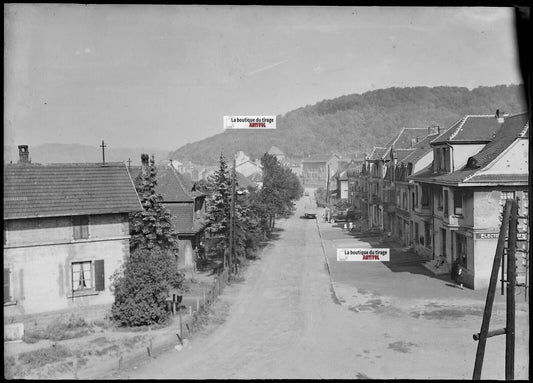 Plaque verre photo ancienne négatif noir et blanc 13x18 cm Falck rue de la gare