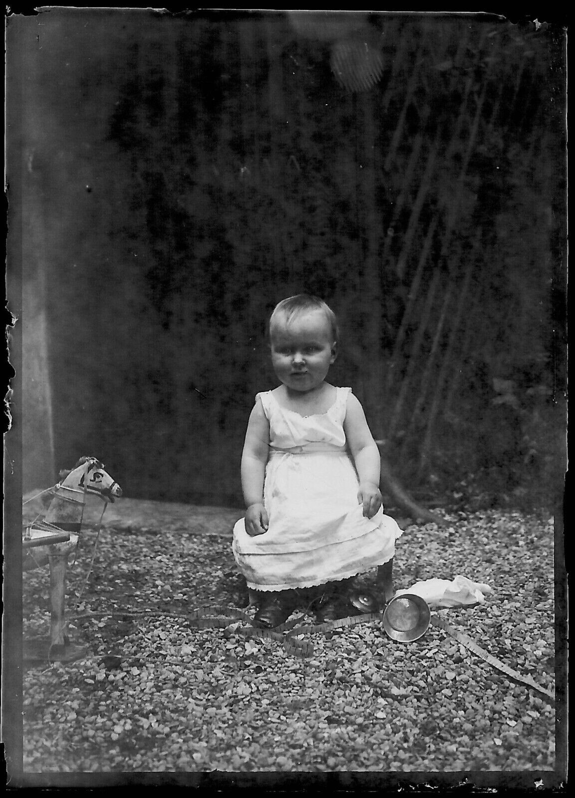 Plaque verre photo négatif noir et blanc 6x9 cm enfant portrait collection