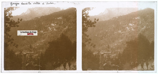 Gorges dans la Vallée d’Astós, plaque verre, photo stéréo, sépia 6x13 cm
