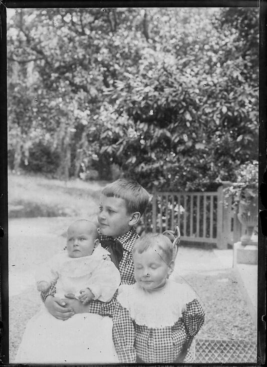 Plaque verre photo ancienne négatif 6x9 cm enfants jardin, original glass plate - La Boutique Du Tirage 