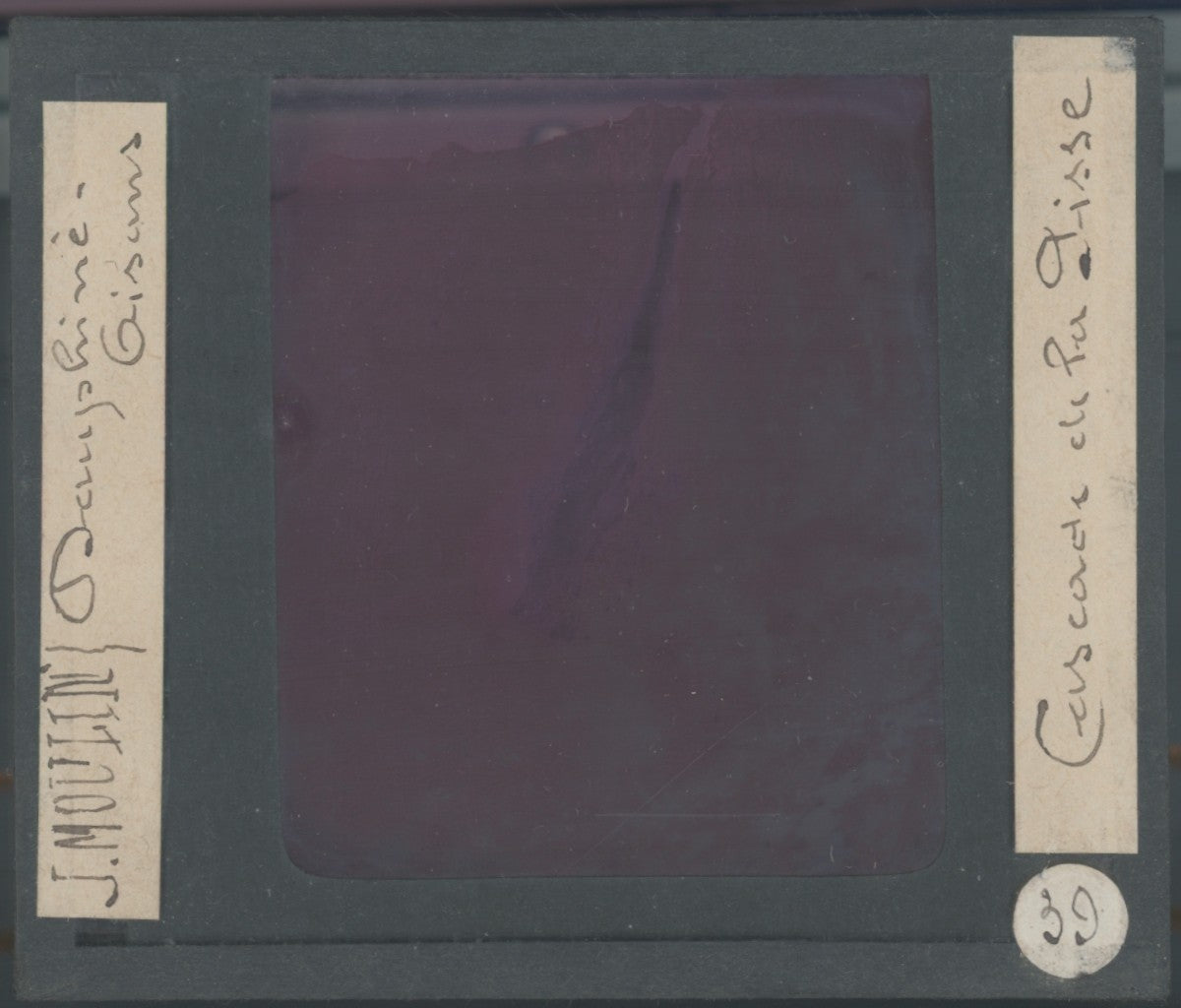 Cascade de la Pisse, photo J. Moulin, plaque verre couleur, positif 8,5x10 cm