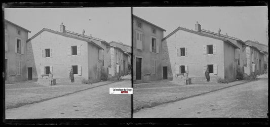 Village, France, Plaque verre photo stéréoscopique, négatif noir & blanc 6x13 cm