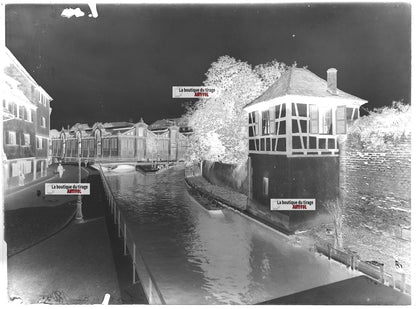 Plaque verre photo ancienne négatif noir et blanc 13x18 cm Colmar eau France