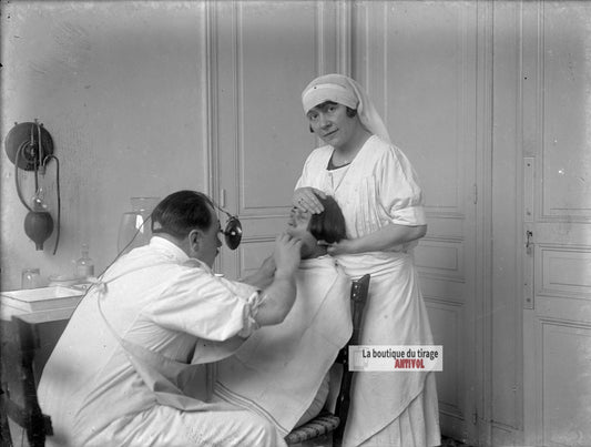 Cabinet médical ou dentaire, plaque verre photo ancienne, négatif 9x12 cm