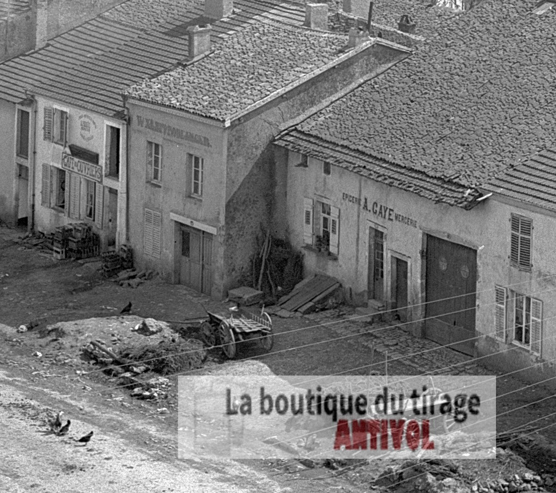 Rue, village France, plaque verre, photo ancienne, négatif 9x12 cm
