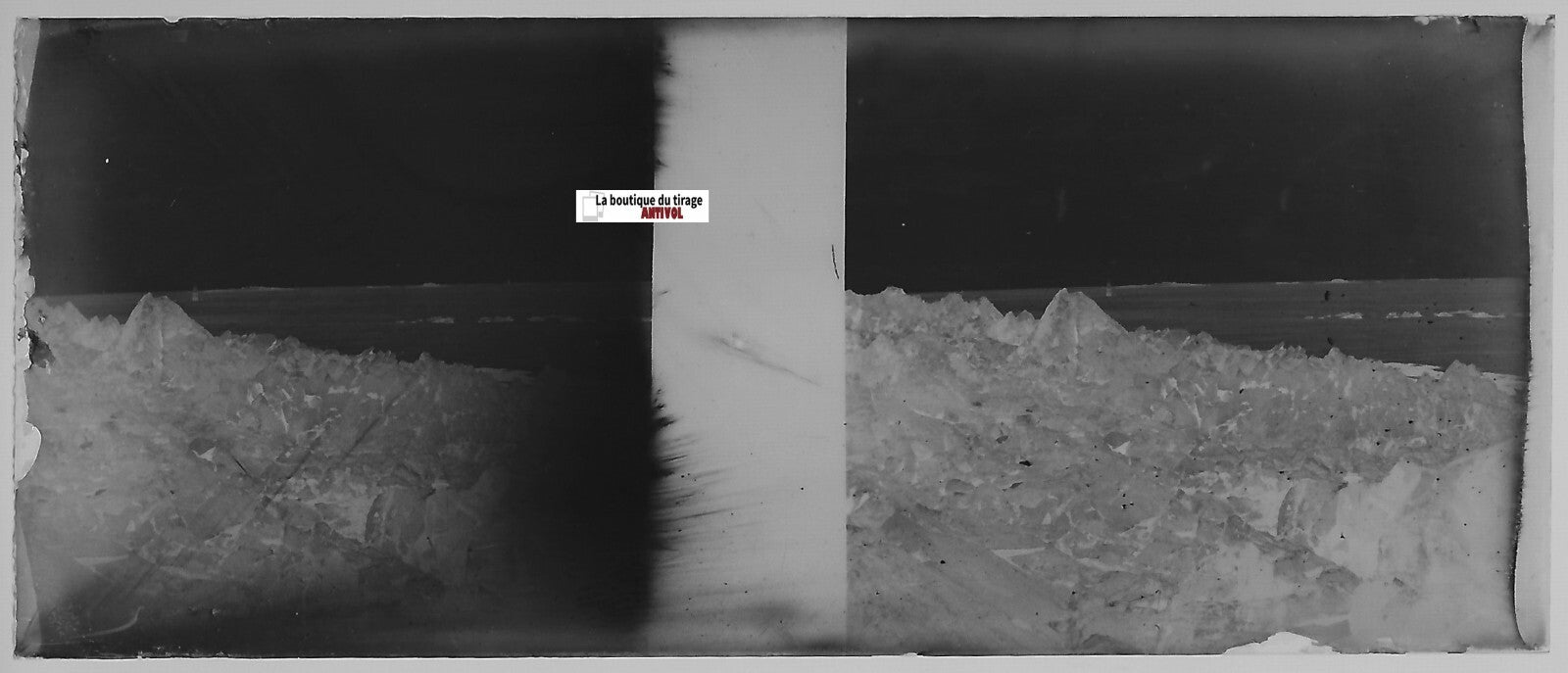 Mer, rocher, Plaque verre photo stéréoscopique, négatif noir & blanc 4,5x10,7 cm