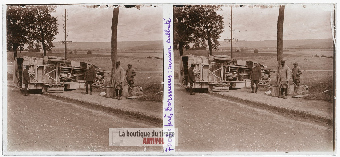 Dormans, camion militaire guerre WW1, plaque verre photo ancienne stéréo 6x13 cm