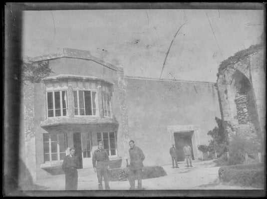 Plaque verre photo ancienne noir et blanc négatif 9x12 cm soldats vintage 