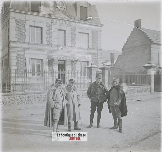 Demeure, officiers, guerre WW1, plaque verre photo ancienne stéréo 6x13 cm