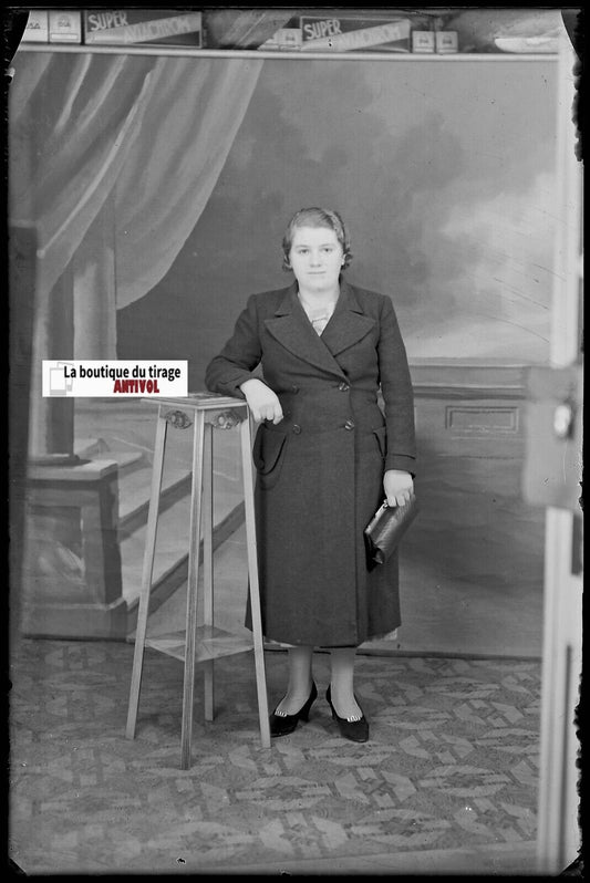 Femme, personnage, Plaque verre photo, négatif noir & blanc 10x15 cm France