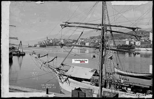 Plaque verre photo, négatif noir & blanc 9x14 cm, Corse, port de Bastia, bateaux