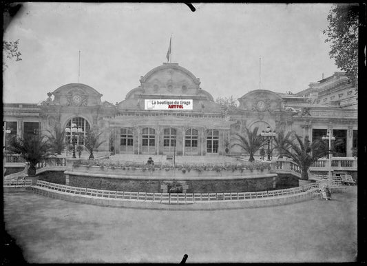 Plaque verre photo ancienne négatif noir et blanc 13x18 cm casino de Vichy