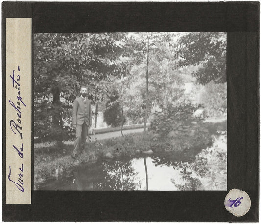 Parc, jardin, homme, photo ancienne plaque de verre, positif 8,5x10 cm