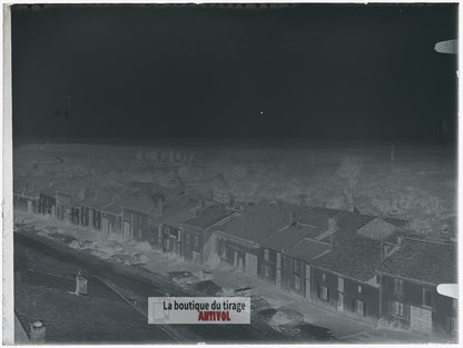 Rue, village France, plaque verre, photo ancienne, négatif 9x12 cm