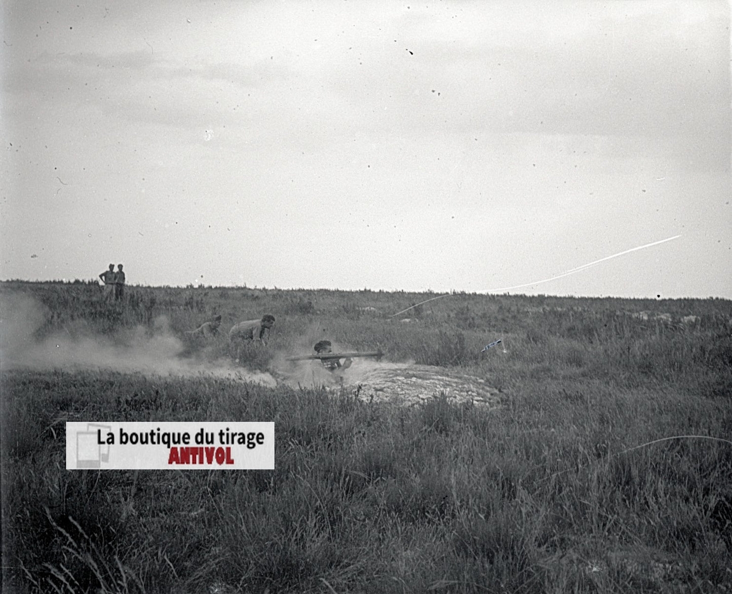 Camp du Ruchard, char, plaque verre, photo ancienne, négatif N&B 6x13 cm