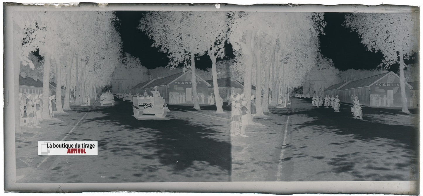 Camp du Ruchard, motos, plaque verre, photo ancienne, négatif N&B 6x13 cm