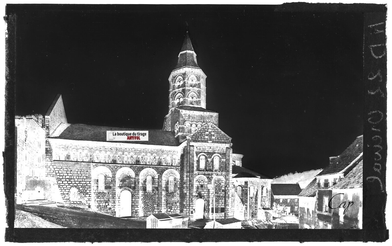 Plaque verre photo ancienne négatif noir & blanc 9x14 cm Orcival, église 0914065