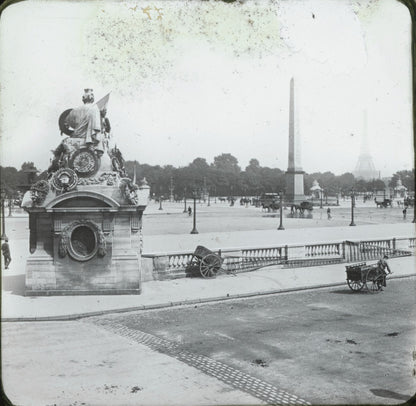Paris, Statue Strasbourg, Place de la Concorde, plaque verre, positif 8,5x10 cm