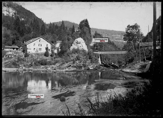 Plaque verre photo ancienne négatif noir et blanc 13x18 cm Lac de Biaufond eau