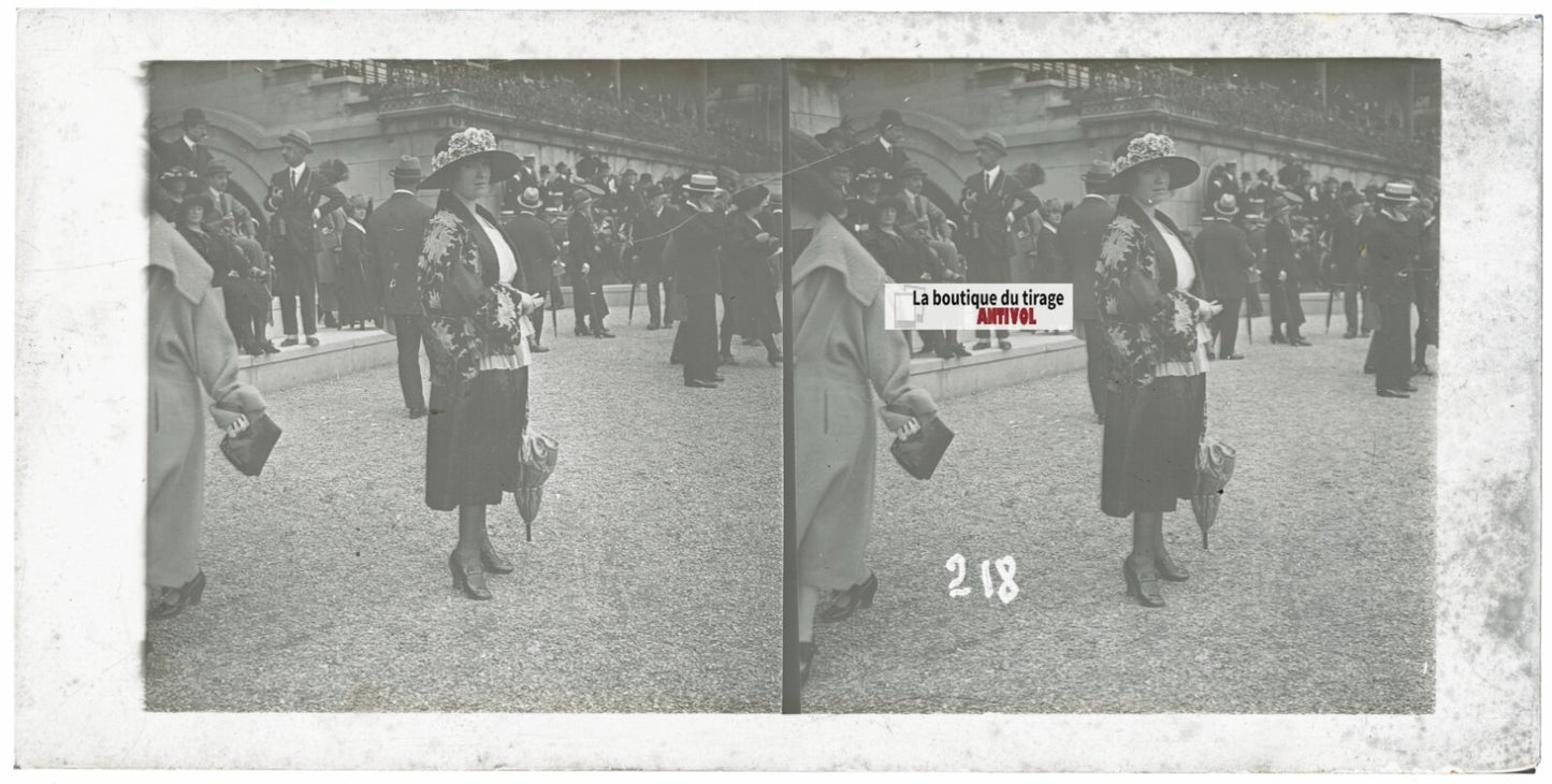 Personnages, Longchamp, Paris, plaque verre stéréoscopique, positif 8,5x17 cm