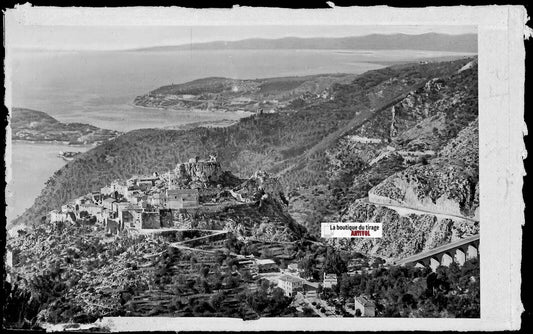 Plaque verre photo ancienne négatif noir & blanc 9x14 cm, Èze, paysage, montagne