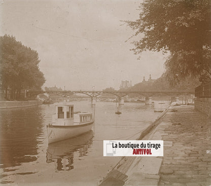 Seine et Pont des Arts, Paris, plaque verre, photo stéréoscopie, N&B 6x13 cm