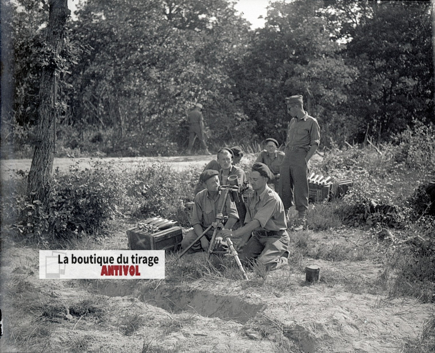 Camp Ruchard, tir de mortier, plaque verre, photo ancienne, négatif N&B 6x13 cm