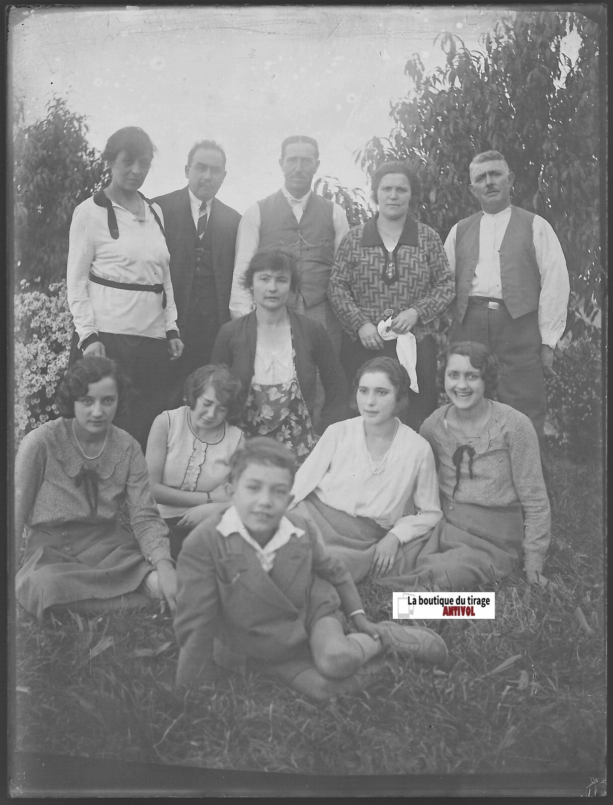 Groupe famille, Plaque verre photo ancienne, négatif noir & blanc 9x12 cm