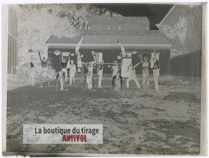 Exercices de force, Oran, Algérie, plaque verre, photo ancienne, négatif 9x12 cm