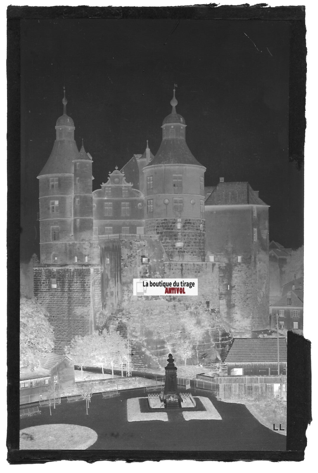 Plaque verre photo vintage négatif noir & blanc 9x14 cm Montbéliard, château