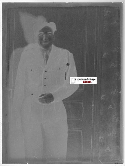 Soldat, uniforme, plaque verre photo ancienne, négatif noir & blanc 9x12 cm